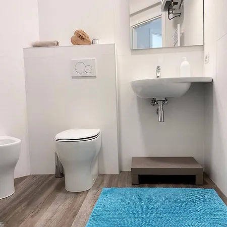 Apartment Liana Garden 3 *